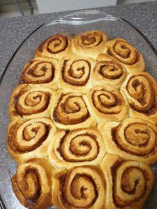 Easy Homemade Cinnamon Rolls-Family Cooking Recipes