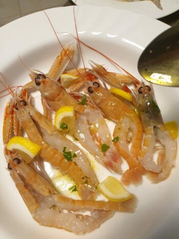 Easy Scampi Shrimp Recipe-Family Cooking Recipes