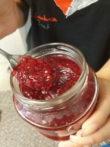 Fresh Raspberry Jam Recipe -Family Cooking Recipes