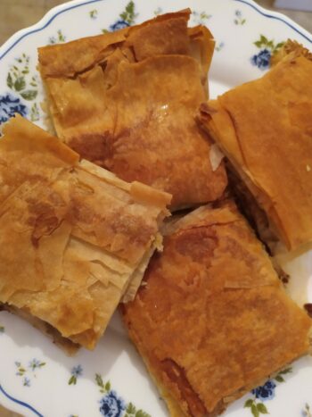Minced Beef And Onion Pie Recipe-Family Cooking