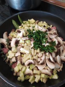 Chicken And Mushroom Pasta Recipe-Family Cooking Recipes