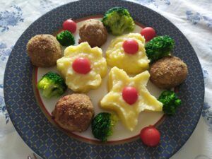 Ground Beef And Pork Sausage Meatballs-Family Cooking Recipes 