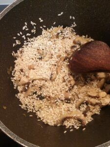 Best Mushroom Risotto Recipe-Family Cooking Recipes 