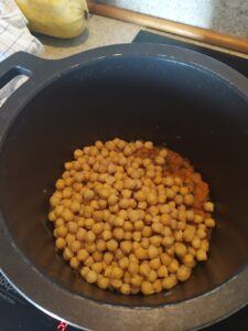 Easy Chickpea Soup Recipe-Family Cooking Recipes
