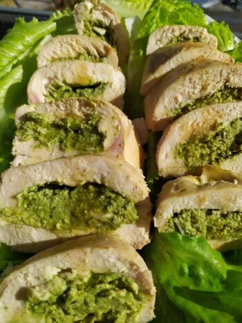 Easy Spinach Stuffed Chicken Breast-Family Cooking Recipes