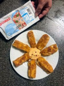 Easy Fried Mozzarella Sticks-Family Cooking Recipes