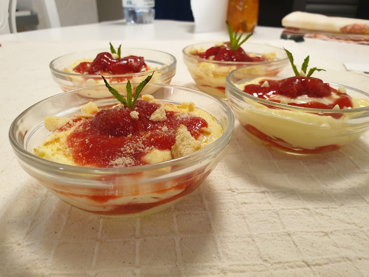 Easy Strawberry Tiramisu Recipe-Family Cooking Recipes