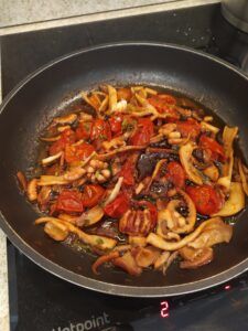 Calamari Sauce Pasta-Family Cooking Recipes