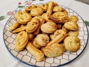 Cornmeal Cookies Recipe-Family Cooking Recipes 