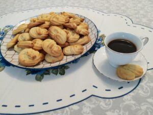 Cornmeal Cookies Recipe-Family Cooking Recipes 