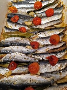Delicious Sardines Baked In The Oven-Family Cooking Recipes 