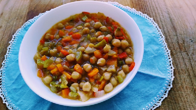 Easy Mediterranean Chickpea Soup-Family Cooking Recipes