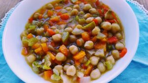 Easy Mediterranean Chickpea Soup-Family Cooking Recipes